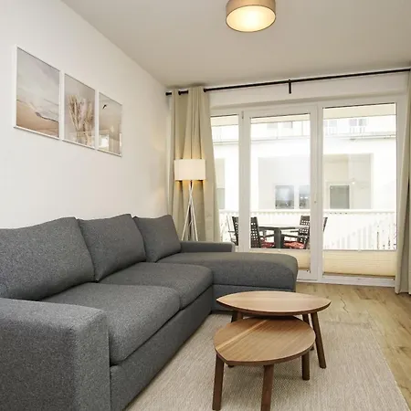 Karola 06 Mit Sauna- Und Schwimmbadnutzung Im Ahoi Erlebnisbad Sellin *